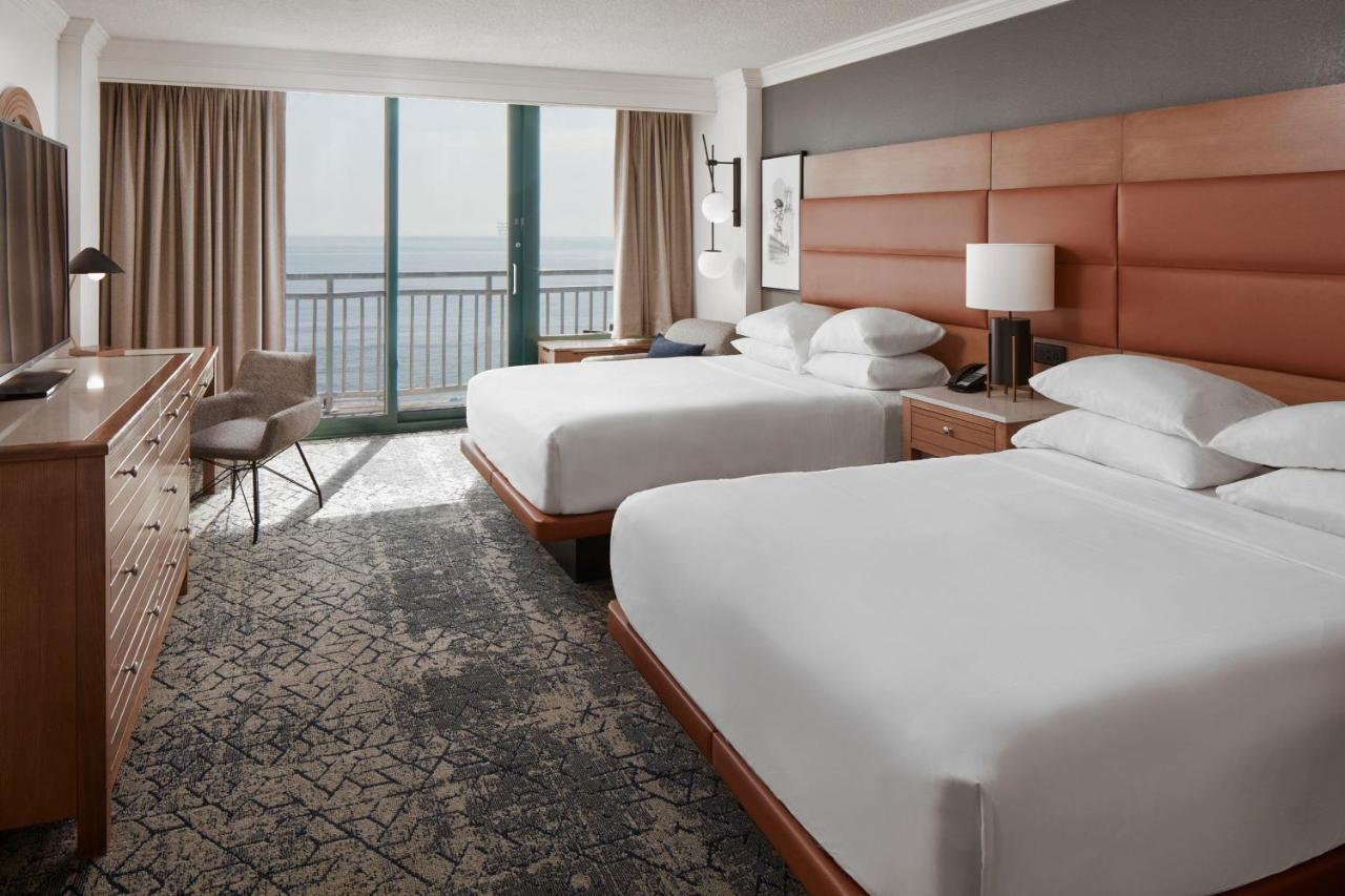 Sheraton Oceanfront Hotel Virginia Beach Exterior foto