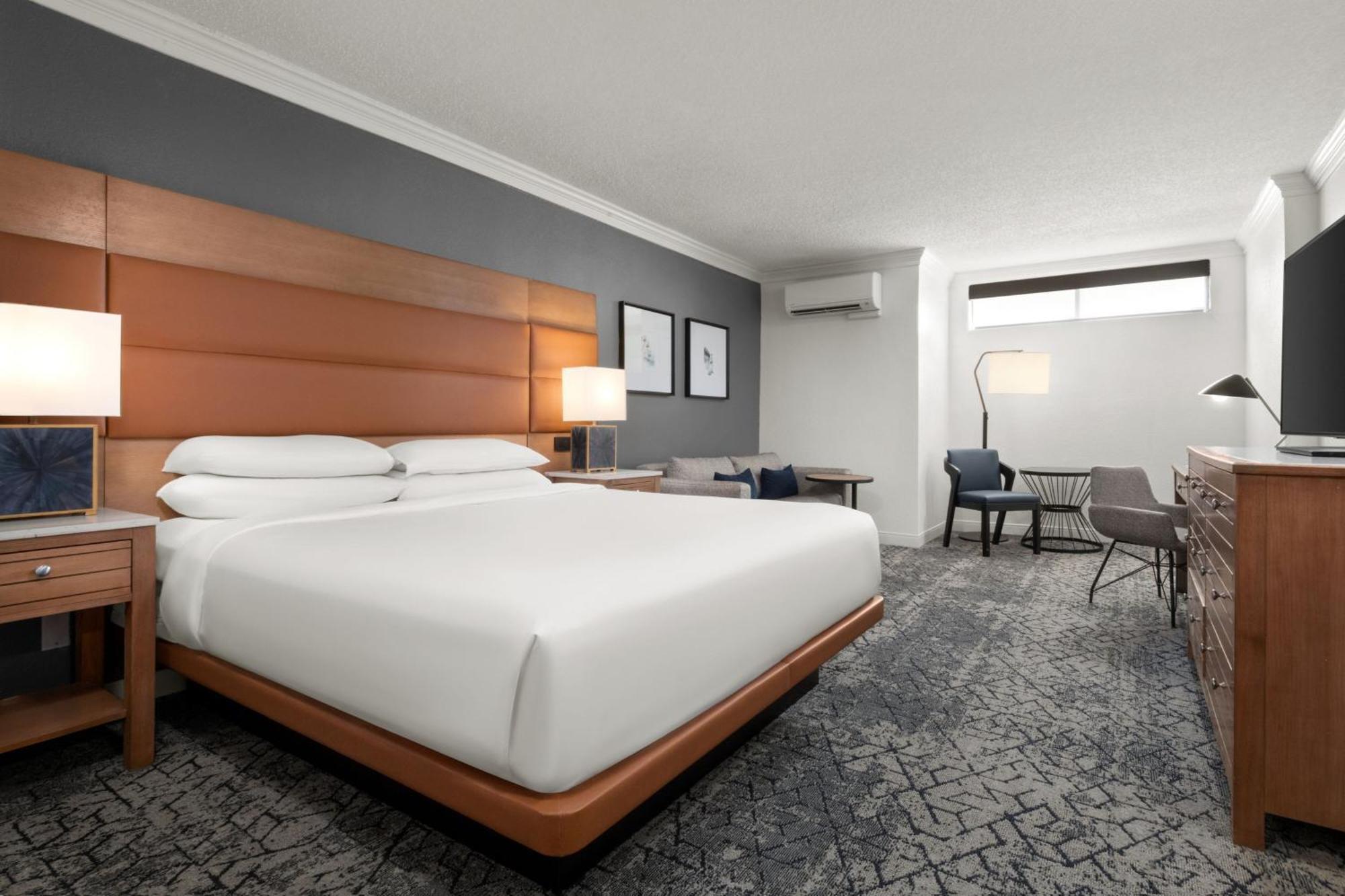 Sheraton Oceanfront Hotel Virginia Beach Exterior foto