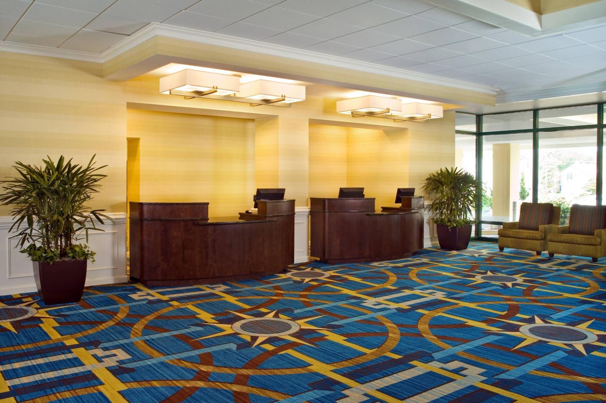 Sheraton Oceanfront Hotel Virginia Beach Exterior foto